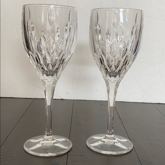 Set of 2Mirage by Gorham Crystal Wine Glasses Etched Goblets.